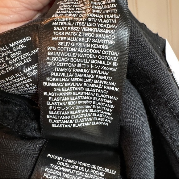 7 for All Mankind Black Super Skinny Short Inseam - Picture 5 of 7